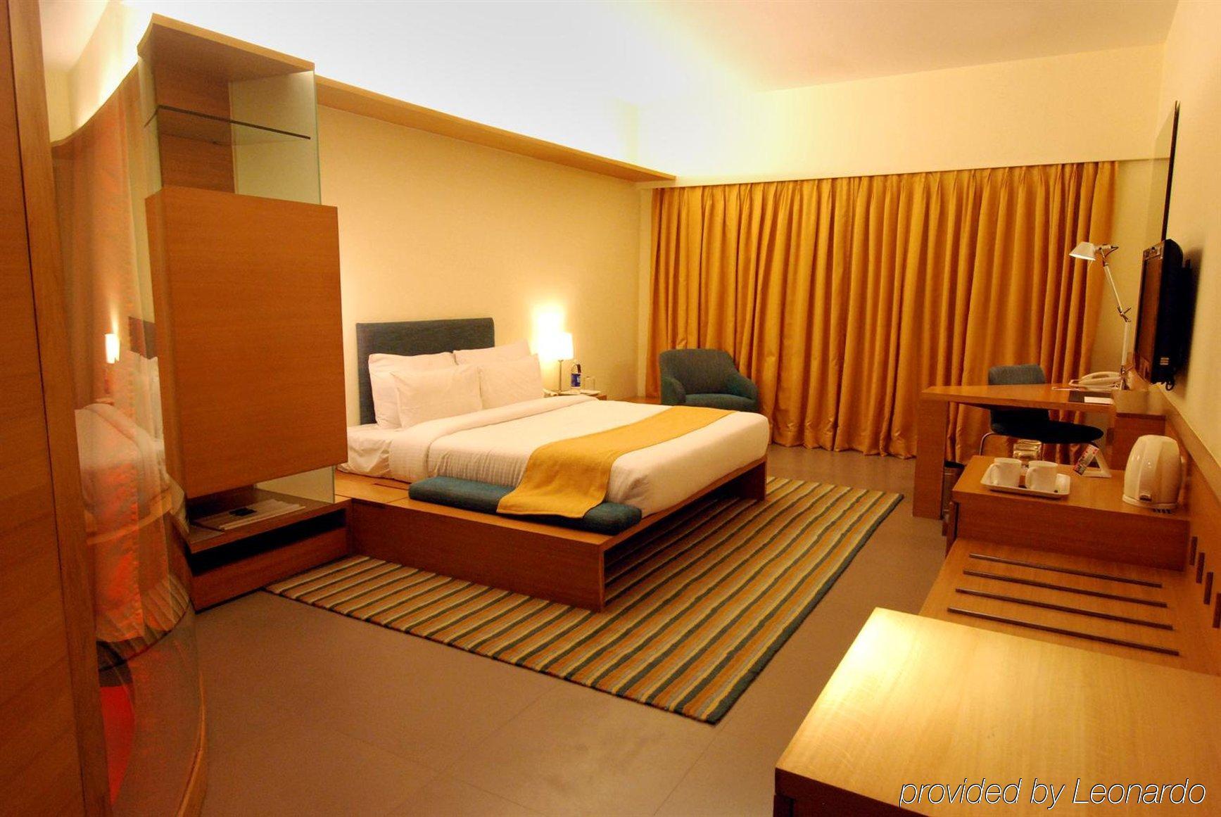 Hotel Parc Estique Pune Camera foto