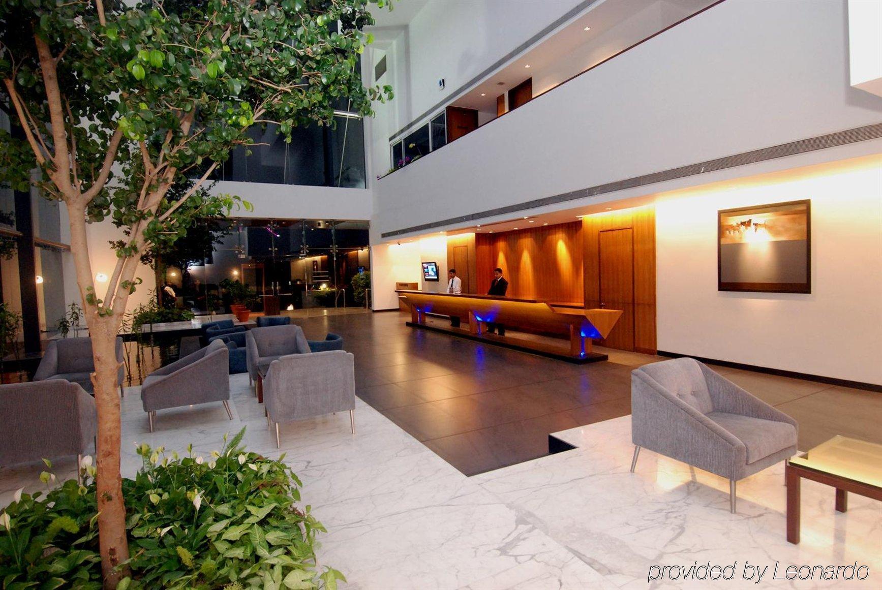 Hotel Parc Estique Pune Interno foto